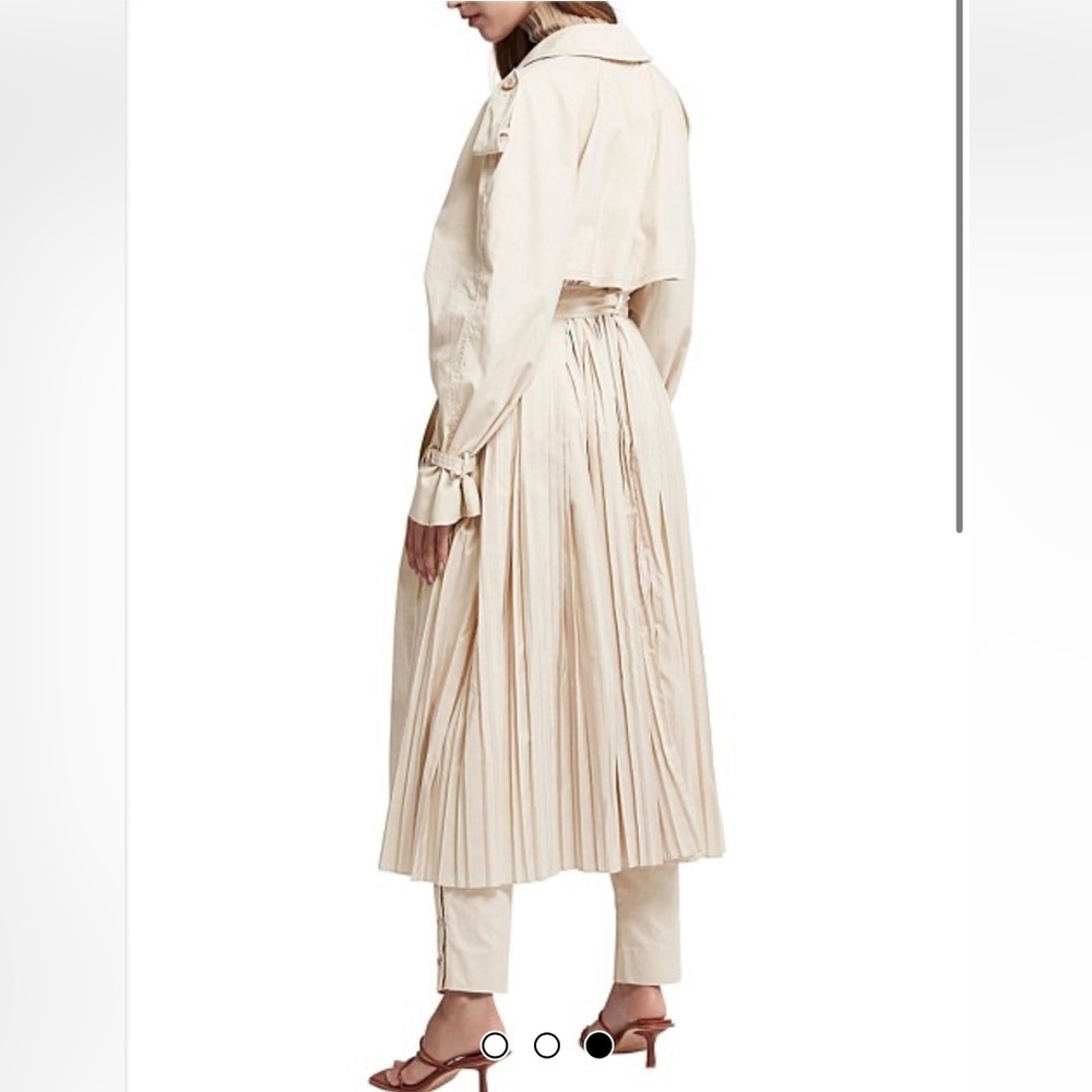Aje prima pleat trench coat - Picture 2 of 6